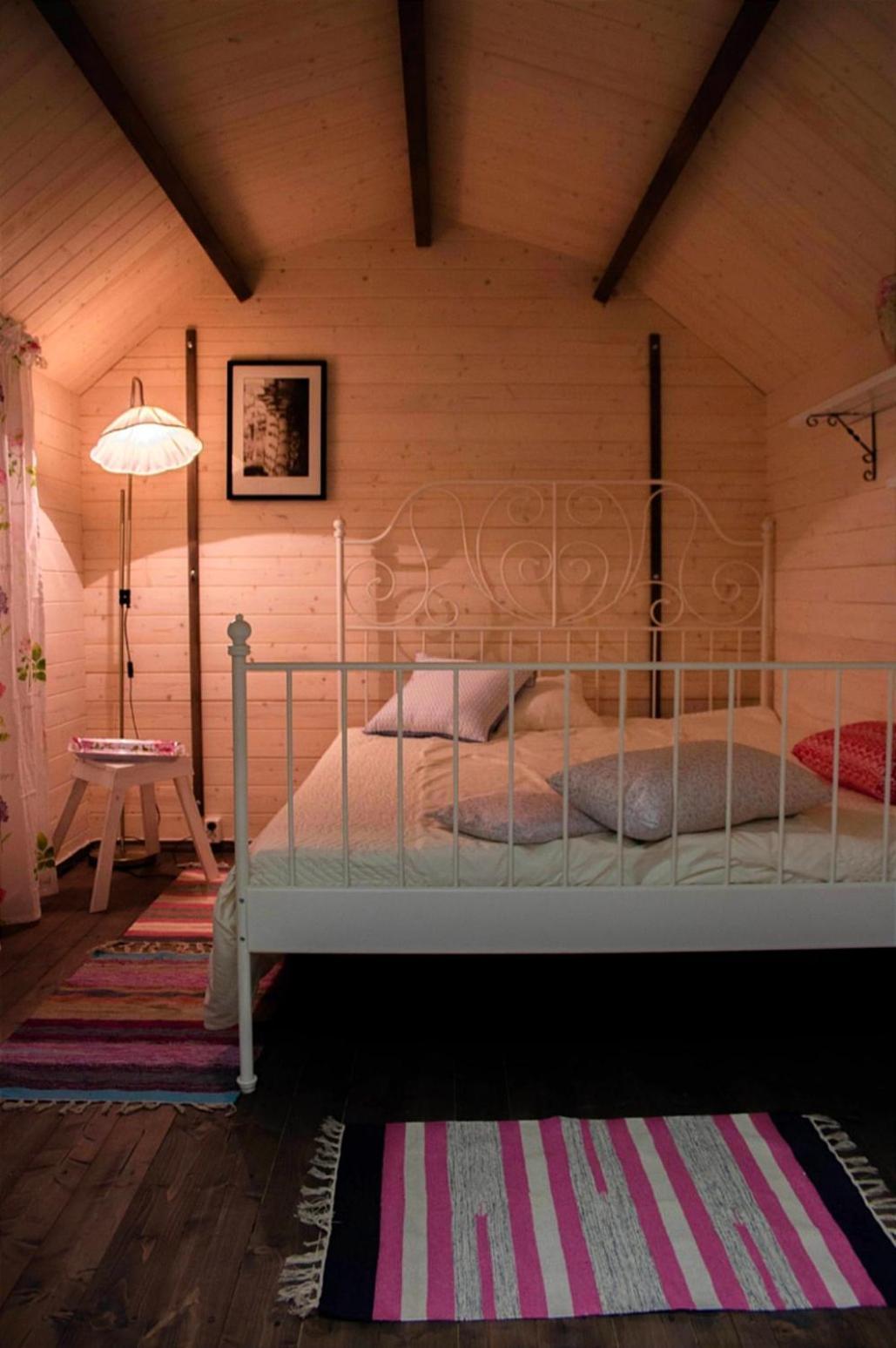 Guesthouse Little Tundra Лахти Экстерьер фото